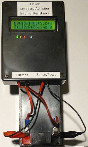 LCD showing Vo, Vt, I, Ri and countdown counter
